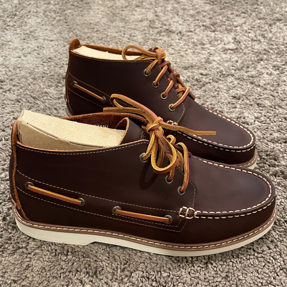 Sperry Authentic Original™ Chukka boot